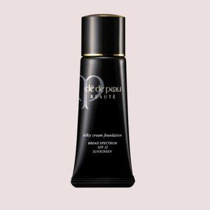 Cle de Peau Silky Cream Foundation | SPF 23 (O20)